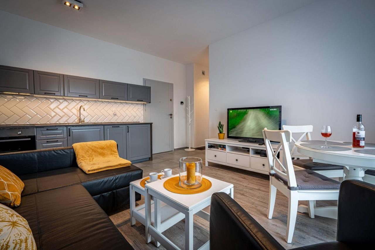 Apartamenty Ustronne Lisciasta Exterior photo